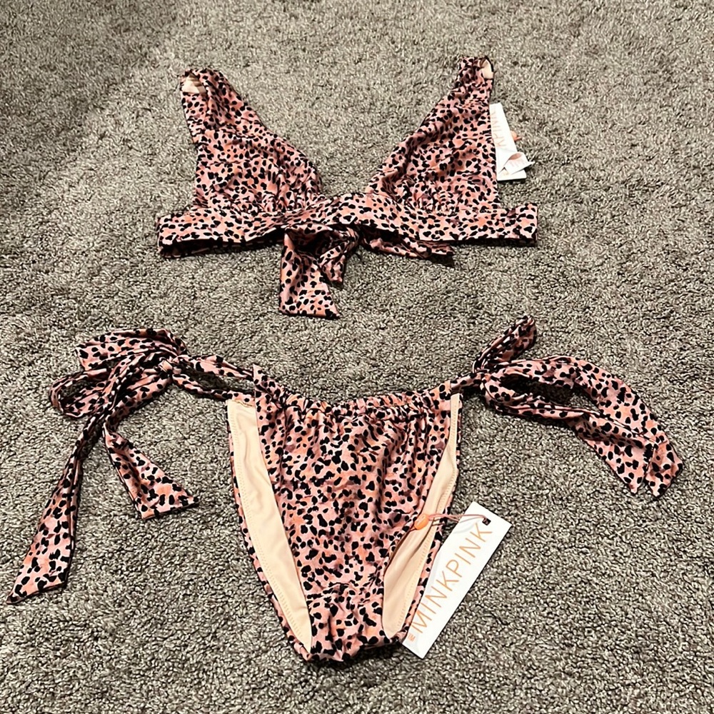 Leopard bikini
